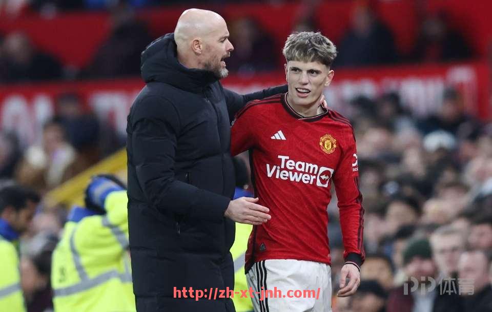 金年会体育-天下足球节目中巴萨欧冠比赛精彩回放