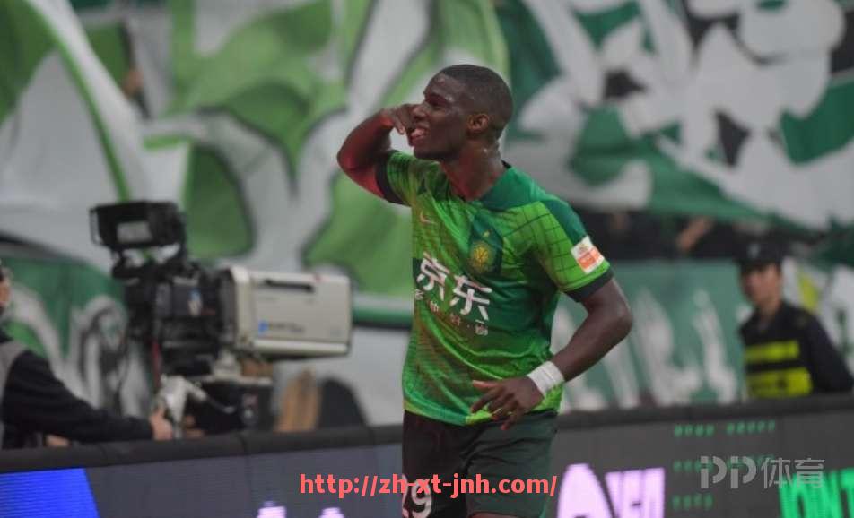 金年会体育-西甲巴萨与毕尔巴鄂竞技赛程对比及战绩分析